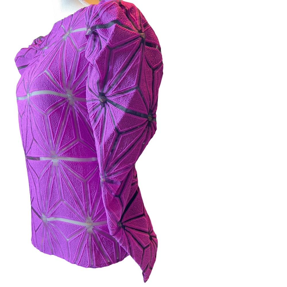 #A247 NANCY COCKTAIL CHIC PURPLE GEOMETRIC RUNWAY INSPIRED PUFF SLEEVE TOP NWT L - Picture 5 of 10